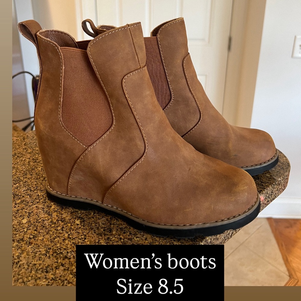 Brown Women's Wedge Boots